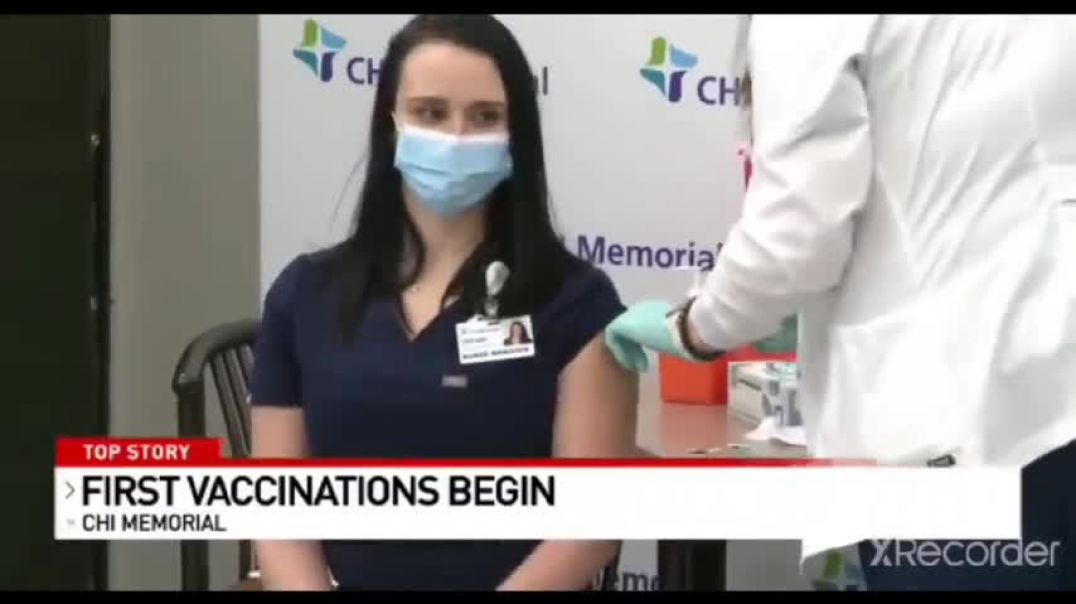 17 minutes after receiving the shot vaccine, nurse passes out on LIVE TV