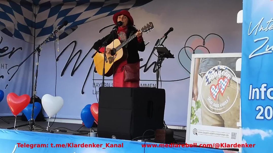 Demo Müenchen "Kinder stehen auf" Musik: Perin Dinekli 07.11.21