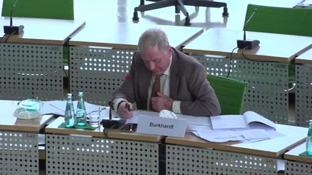 ⁣Prof. Dr. Arne Burkhardt im sächs. Landtag