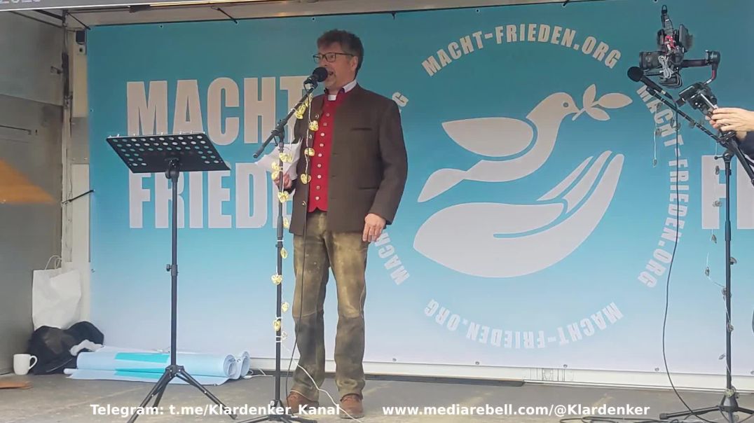 Dr. Dieter Dehm - MACHT FRIEDEN Demo - Königsplatz München 18.02.23