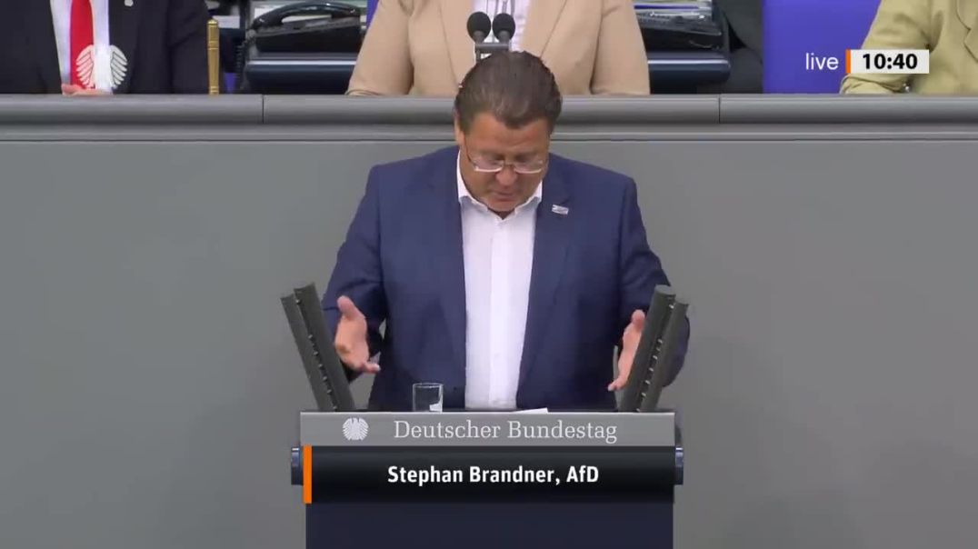 ⁣Stephan Brandner kontert SPD-Fragesteller! 😂 - AfD-Fraktion im Bundestag
