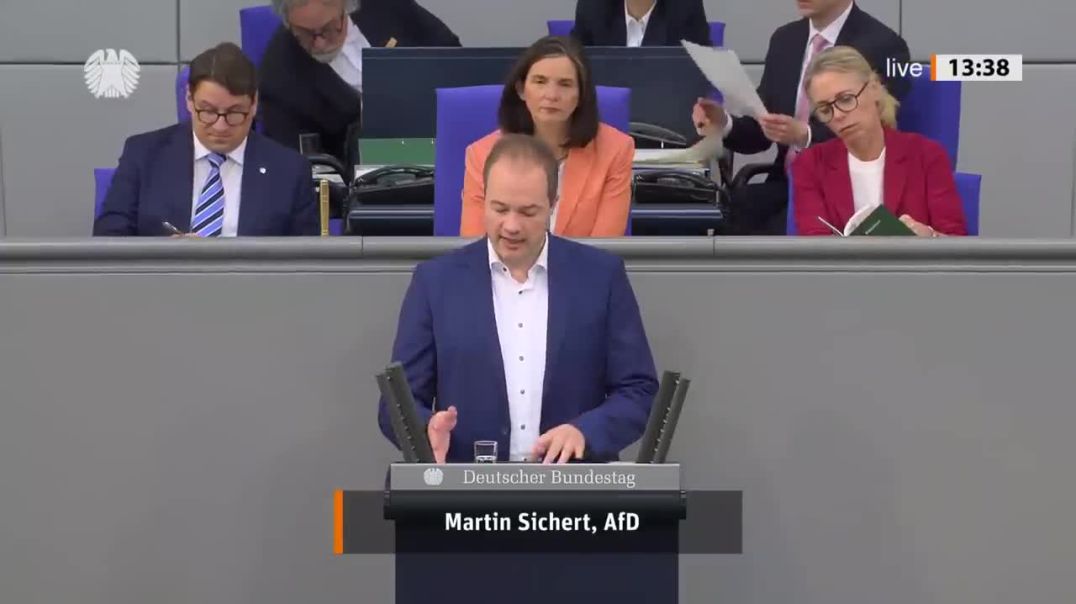 ⁣Warum wir den WHO-Pandemievertrag ablehnen! Martin Sichert - AfD-Fraktion im Bundestag